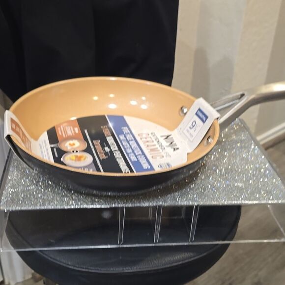 Ninja Extended Life Ceramic Non-Stick 9 1/2" Fry Pan - Picture 13 of 13
